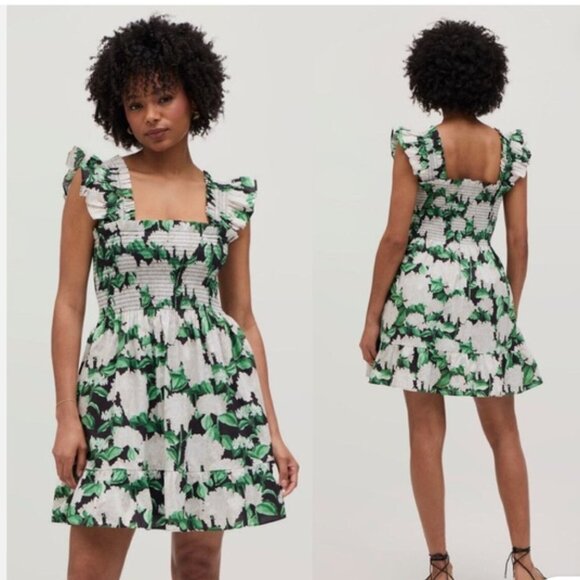 Hill House Dresses & Skirts - Hill House Floral Smocked Elizabeth Mini Nap Dress Size XXS